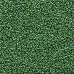 DELICA BEAD 10 грам, Miyuki 11/0 BEAD OPAQUE GREEN AB DB163