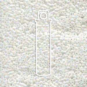 DELICA BEAD 10 грам, Miyuki 11/0 WHITE PEARL AB DB202